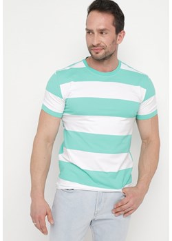Jasnozielona Casualowa Koszulka z Krótkim Rękawem z Bawełny w Paski Benneli ze sklepu Born2be Odzież w kategorii T-shirty męskie - zdjęcie 171187172