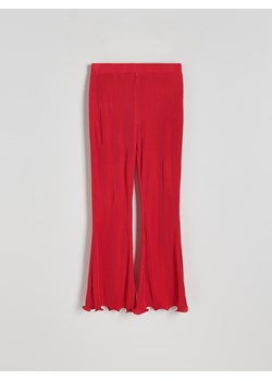 Reserved - Spodnie z falbanką - czerwony ze sklepu Reserved w kategorii Spodnie damskie - zdjęcie 171188633
