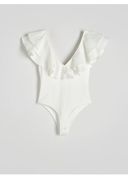 Reserved - Body z falbanami - biały ze sklepu Reserved w kategorii Bluzki damskie - zdjęcie 171188643