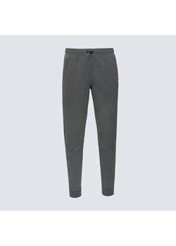 puma spodnie rad/cal sweatpants dk cl 678917 80 ze sklepu 50style.pl w kategorii Spodnie męskie - zdjęcie 171200691