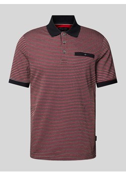 Koszulka polo z obszyciem w kontrastowym kolorze ze sklepu Peek&Cloppenburg  w kategorii T-shirty męskie - zdjęcie 171206251