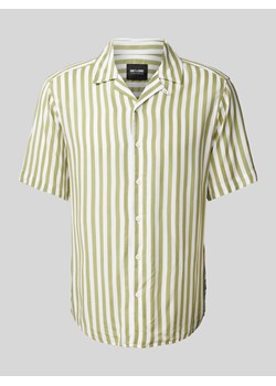 Koszula casualowa z wiskozy z kołnierzem z połami model ‘WAYNE’ ze sklepu Peek&Cloppenburg  w kategorii Koszule męskie - zdjęcie 171206560