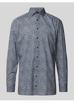 Koszula biznesowa o kroju modern fit ze wzorem na całej powierzchni ze sklepu Peek&Cloppenburg  w kategorii Koszule męskie - zdjęcie 171206692