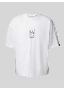 T-shirt z nadrukiem z logo i motywem ze sklepu Peek&Cloppenburg  w kategorii T-shirty męskie - zdjęcie 171206693
