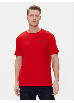 Tommy Hilfiger T-Shirt UM0UM02916 Czerwony Regular Fit ze sklepu MODIVO w kategorii T-shirty męskie - zdjęcie 171212791