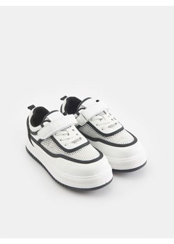 Sinsay - Sneakersy - biały ze sklepu Sinsay w kategorii Buty sportowe dziecięce - zdjęcie 171216621