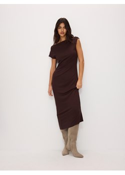 Reserved - Sukienka midi - ciemnobrązowy ze sklepu Reserved w kategorii Sukienki - zdjęcie 171219602