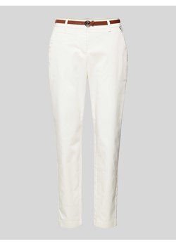 Spodnie z wpuszczanymi kieszeniami i paskiem ze sklepu Peek&Cloppenburg  w kategorii Spodnie damskie - zdjęcie 171224152