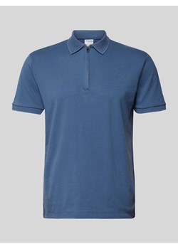 Koszulka polo o kroju regular fit z listwą na zamek błyskawiczny model ‘FAVE’ ze sklepu Peek&Cloppenburg  w kategorii T-shirty męskie - zdjęcie 171224350