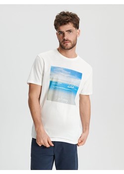 Sinsay - Koszulka z nadrukiem - kremowy ze sklepu Sinsay w kategorii T-shirty męskie - zdjęcie 171227272
