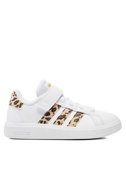 Buty adidas Grand Court 2.0 Kids IG1234 Ftwwht/Magbei/Magold ze sklepu eobuwie.pl w kategorii Trampki dziecięce - zdjęcie 171242123