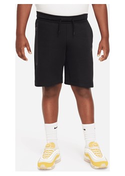 Spodenki dla dużych dzieci (chłopców) Nike Sportswear Tech Fleece (szerszy rozmiar) - Czerń ze sklepu Nike poland w kategorii Spodenki chłopięce - zdjęcie 171246301