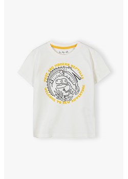 Biały t-shirt dla chłopca bawełniany z nadrukiem ze sklepu 5.10.15 w kategorii T-shirty chłopięce - zdjęcie 171260721