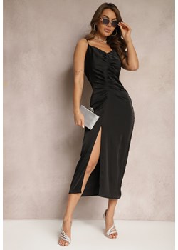 Czarna Sukienka z Marszczonej Satyny z Regulowanymi Ramiączkami i Rozcięciem Caraluma ze sklepu Renee odzież w kategorii Sukienki - zdjęcie 171271614
