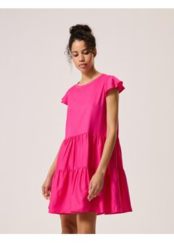 Sukienka FEM Fuksja XS ze sklepu Diverse w kategorii Sukienki - zdjęcie 171287143
