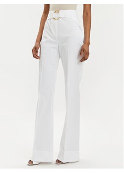 Pinko Spodnie materiałowe Phanton 102263 A1L2 Biały Regular Fit ze sklepu MODIVO w kategorii Spodnie damskie - zdjęcie 171297433