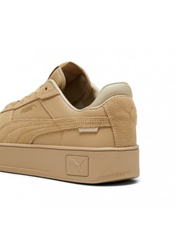 Damskie sneakersy Puma Carina Street SD - beżowe ze sklepu Sportstylestory.com w kategorii Buty sportowe damskie - zdjęcie 171316912