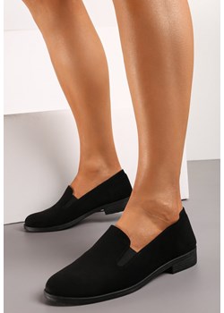 Czarne Mokasyny Loafersy z Imitacji Zamszu Valtoria ze sklepu born2be.pl w kategorii Mokasyny damskie - zdjęcie 171327353