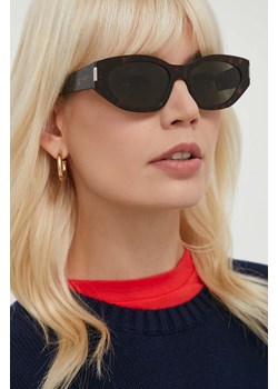 Saint Laurent okulary przeciwsłoneczne damskie kolor brązowy SL 638 ze sklepu ANSWEAR.com w kategorii Okulary przeciwsłoneczne damskie - zdjęcie 171330413