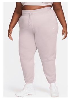 Damskie spodnie dresowe o kroju oversize z wysokim stanem Nike Sportswear Phoenix Fleece (duże rozmiary) - Fiolet ze sklepu Nike poland w kategorii Spodnie damskie - zdjęcie 171331510