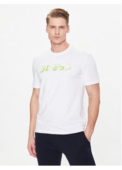 Guess T-Shirt Ryley Z3GI18 J1314 Biały Slim Fit ze sklepu MODIVO w kategorii T-shirty męskie - zdjęcie 171342814