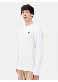 4F Longsleeve 4FWSS24TLONM217 Biały Regular Fit ze sklepu MODIVO w kategorii T-shirty męskie - zdjęcie 171345331