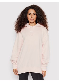 Nike Bluza Sportswear Collection Essentials DJ7668 Różowy Oversize ze sklepu MODIVO w kategorii Bluzy damskie - zdjęcie 171345504