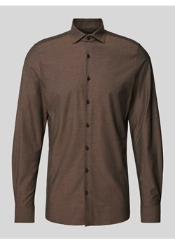 Koszula biznesowa o kroju body fit z kołnierzykiem typu kent ze sklepu Peek&Cloppenburg  w kategorii Koszule męskie - zdjęcie 171364430