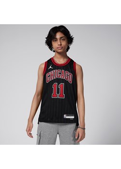 Koszulka dla dużych dzieci Nike Dri-FIT Swingman Chicago Bulls Statement Edition - Czerń ze sklepu Nike poland w kategorii T-shirty chłopięce - zdjęcie 171374880