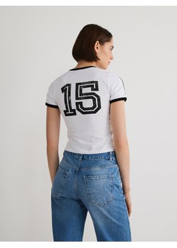 Reserved - T-shirt z nadrukiem - biały ze sklepu Reserved w kategorii Bluzki damskie - zdjęcie 171393930