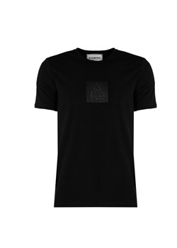 Iceberg T-Shirt "C-Neck" | F020639A | Mężczyzna | Czarny ze sklepu ubierzsie.com w kategorii T-shirty męskie - zdjęcie 171404371