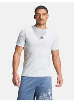 adidas T-Shirt Workout Logo IT2128 Niebieski Regular Fit ze sklepu MODIVO w kategorii T-shirty męskie - zdjęcie 171420184