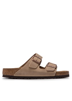 Klapki Birkenstock Arizona Bs Narrow Fit 0552811 Brązowy ze sklepu eobuwie.pl w kategorii Klapki męskie - zdjęcie 171431400