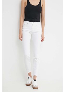 Calvin Klein Jeans jeansy damskie kolor biały J20J222778 ze sklepu ANSWEAR.com w kategorii Jeansy damskie - zdjęcie 171435562