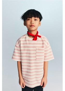 H & M - T-shirt z kieszonką - Czerwony ze sklepu H&M w kategorii T-shirty chłopięce - zdjęcie 171438294