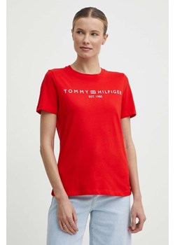 Tommy Hilfiger t-shirt bawełniany damski kolor czerwony WW0WW40276 ze sklepu ANSWEAR.com w kategorii Bluzki damskie - zdjęcie 171444643