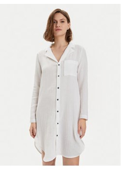 Calvin Klein Underwear Koszula nocna 000QS7141E Biały Relaxed Fit ze sklepu MODIVO w kategorii Koszule nocne - zdjęcie 171454211