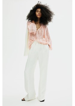 H & M - Bluzka z krepy z falbanką - Różowy ze sklepu H&M w kategorii Bluzki damskie - zdjęcie 171456954