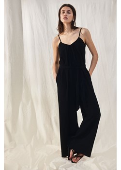 H & M - Dżersejowy kombinezon z wiązanym paskiem - Czarny ze sklepu H&M w kategorii Kombinezony damskie - zdjęcie 171460050
