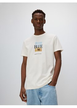 Reserved - T-shirt regular fit z nadrukiem - złamana biel ze sklepu Reserved w kategorii T-shirty męskie - zdjęcie 171462304