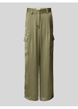 Spodnie cargo o kroju regular fit z zakładkami w pasie model ‘CARY’ ze sklepu Peek&Cloppenburg  w kategorii Spodnie damskie - zdjęcie 171475160