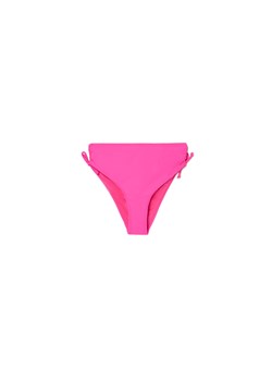 Cropp - Dół od bikini hot pink typu figi z wiązaniami - różowy ze sklepu Cropp w kategorii Stroje kąpielowe - zdjęcie 171475813