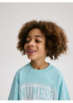 Reserved - Bawełniany t-shirt oversize - jasnoniebieski ze sklepu Reserved w kategorii T-shirty chłopięce - zdjęcie 171493740