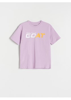 Reserved - Bawełniany t-shirt z nadrukiem - fioletowy ze sklepu Reserved w kategorii T-shirty chłopięce - zdjęcie 171513132