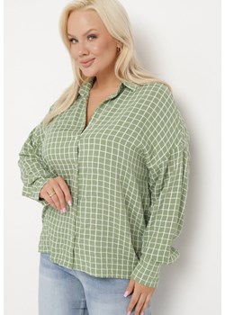 Zielona Bawełniana Koszula z Długim Rękawem i Trójkątnym Dekoltem Zapinana na Guziki Tesapaula ze sklepu Born2be Odzież w kategorii Koszule damskie - zdjęcie 171514123