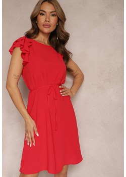 Czerwona Rozkloszowana Sukienka z Falbankami przy Rękawach Wiązana w Talii Paskiem Rissada ze sklepu Renee odzież w kategorii Sukienki - zdjęcie 171523613