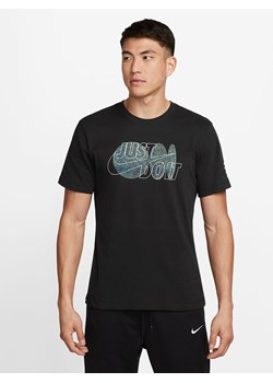 Nike Koszulka sportowa w kolorze czarnym ze sklepu Limango Polska w kategorii T-shirty męskie - zdjęcie 171526952