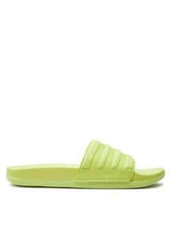 adidas Klapki adilette Comfort Slides ID3405 Zielony ze sklepu MODIVO w kategorii Klapki męskie - zdjęcie 171530593