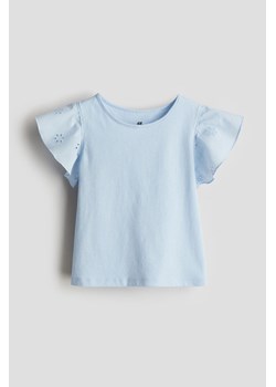 H & M - Dżersejowy top z haftem angielskim - Niebieski ze sklepu H&M w kategorii Bluzki dziewczęce - zdjęcie 171537501