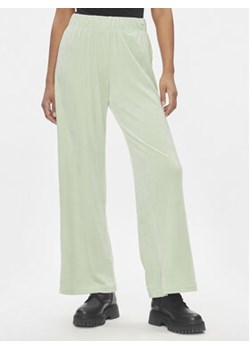 ONLY Spodnie dzianinowe Rebel 15311822 Zielony Straight Fit ze sklepu MODIVO w kategorii Spodnie damskie - zdjęcie 171543080